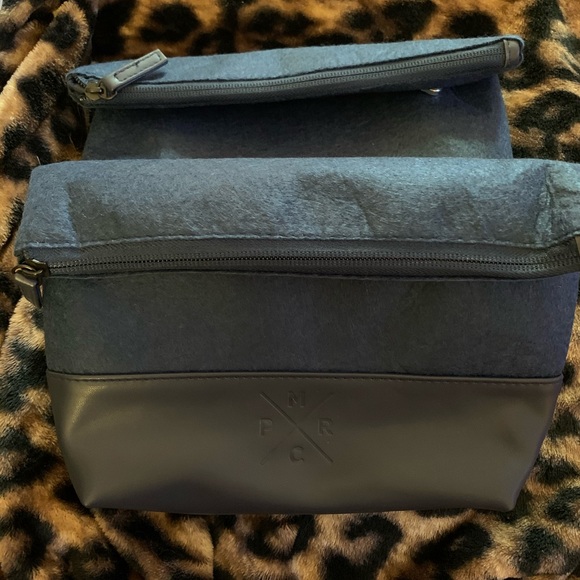 Dopp Bag - Picture 1 of 6